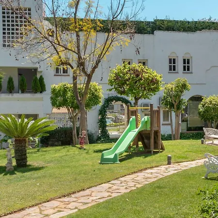 Real 421 Apartman *