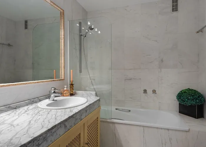 Real 421 * マルベーリャ